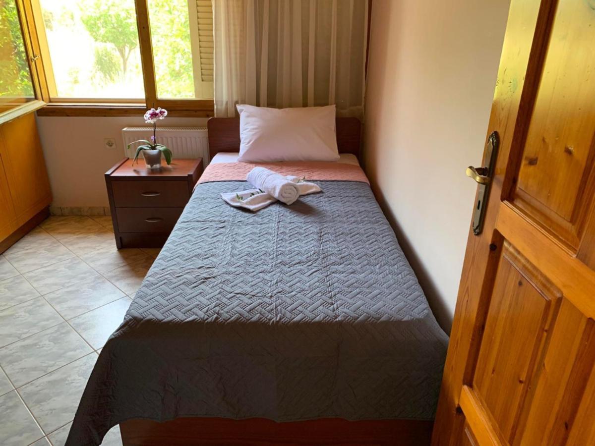 Villa Fatima Vryses Ngoại thất bức ảnh